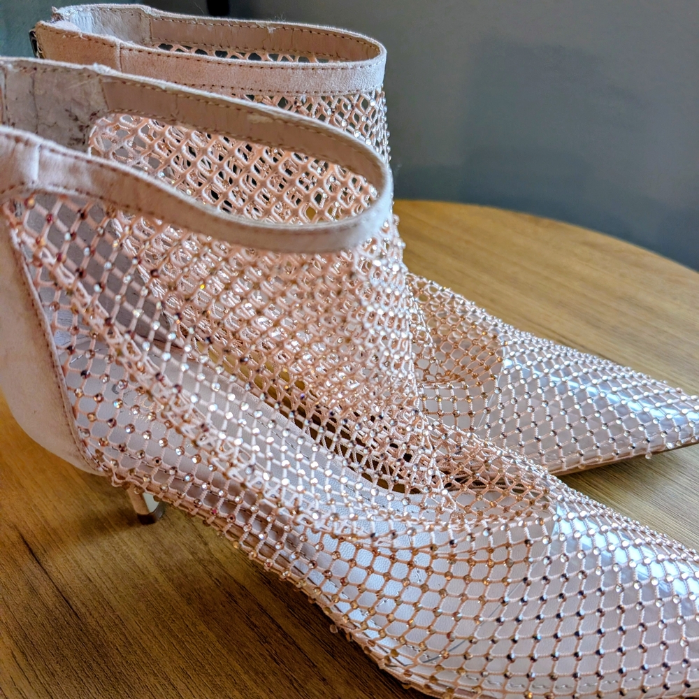 Charles David Mesh Heels - Cream - Picture 2 of 8